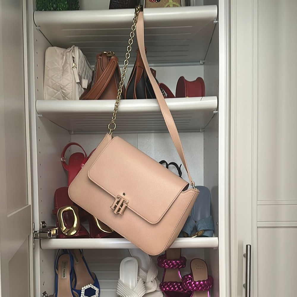 Elegant Tan Shoulder Bag Tommy /